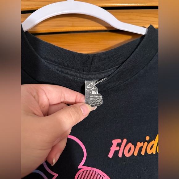 Mickey vintage Florida shirt, pink sleeves the Walt Disney Company - Picture 2 of 4